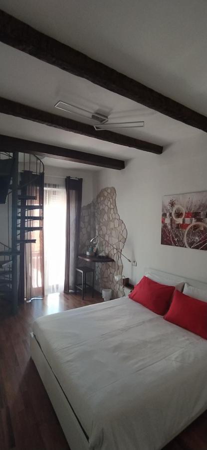 Casa Di Nonno Apartment Isernia Ngoại thất bức ảnh